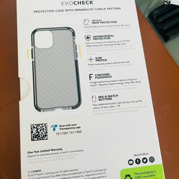 iPhone 11 Pro Max Cover - Tech21 Evo Check Cover Black Apple iPhone 11 Pro Max - Picture 8 of 8